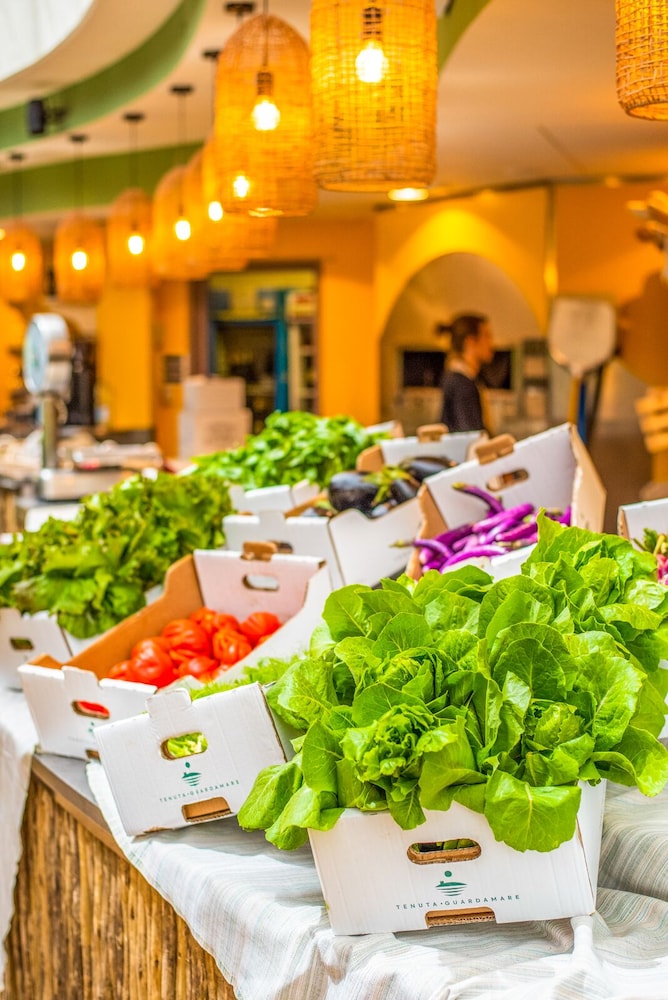 hotel riva degli etruschi