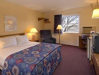 Super 8 By Wyndham Socorro,New Mexico>>Socorro,2 star
