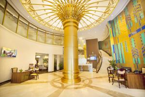 Raviz Center Point Hotel,Stop At Raviz Center Point Hotel To Discover The Wonders Of Dubai. The Hotel Offers Guests A Range O,4 star
