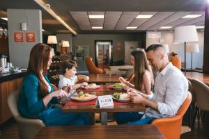 hotel 10 sao leopoldo