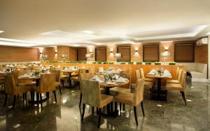 royal urban macae hotel