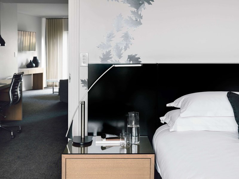 the como melbourne