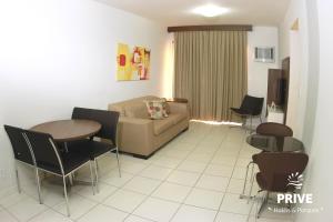 prive boulevard suite