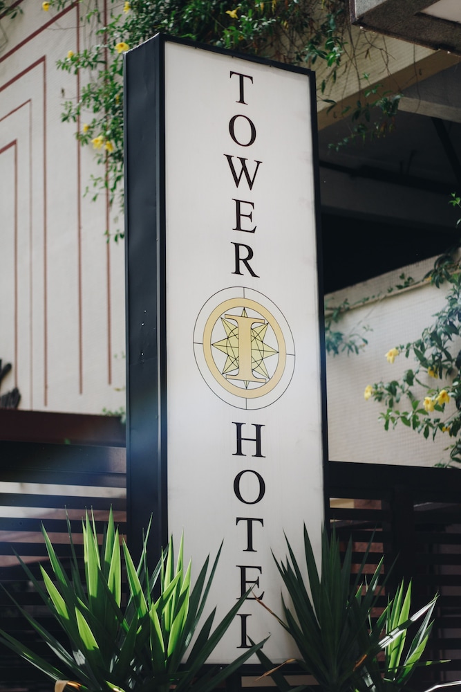 tower icarai hotel