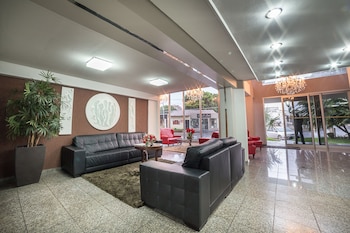 piloes palace hotel