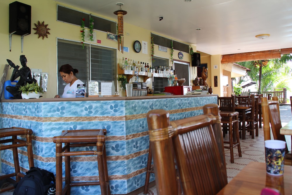 wellbeach dive resort