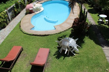 wellbeach dive resort