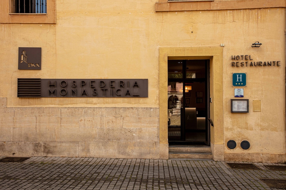 hospederia monastica pax
