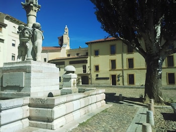 hospederia monastica pax