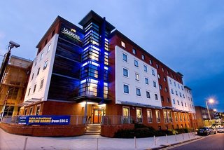holiday inn express stevenage by ihg