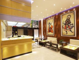 Hilarity Inn,Kanchipuram>>Chennai,3 star