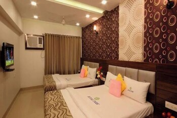 hotel royal park residency