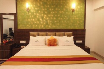 hotel royal park residency