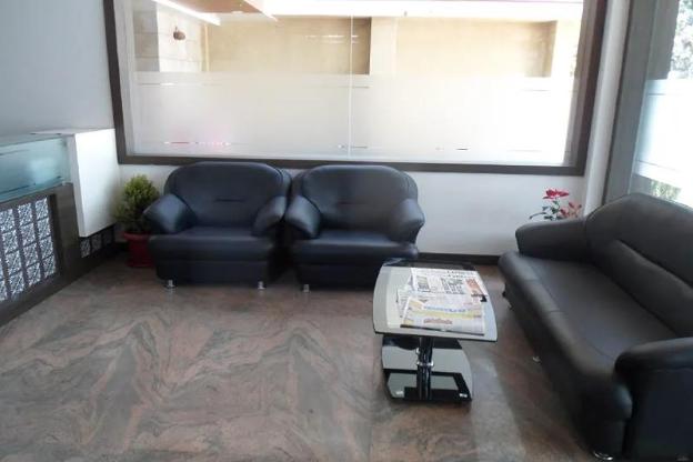 hotel royal park residency