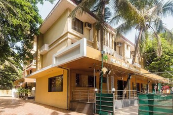 hotel royal park residency