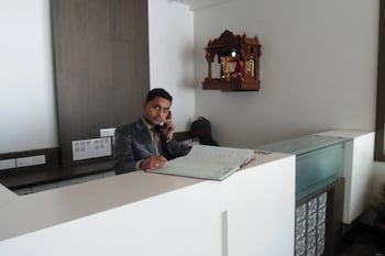 hotel royal park residency