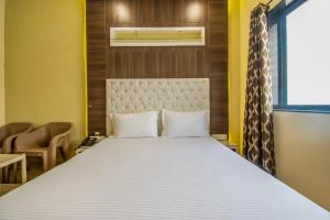 Aasra Lodge,,2 star