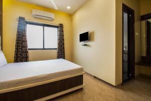 Aasra Lodge,,2 star