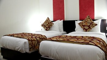 clarks inn mathura