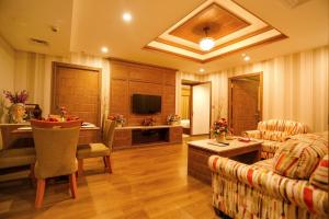 sivaraj inn