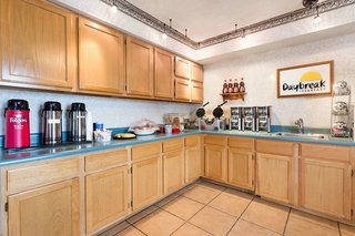 days inn by wyndham battlefield rd hwy 65