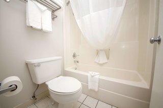 quality inn st augustine outlet mall