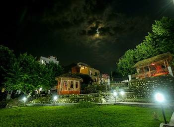 raj resort