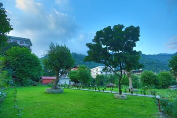 raj resort