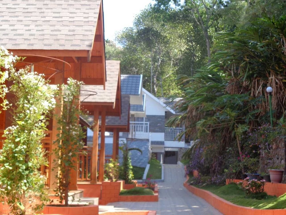 camellia and elettaria