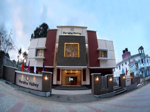 varaha valley hotel