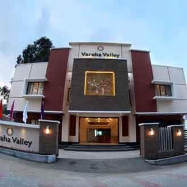 varaha valley hotel