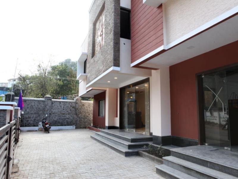 varaha valley hotel
