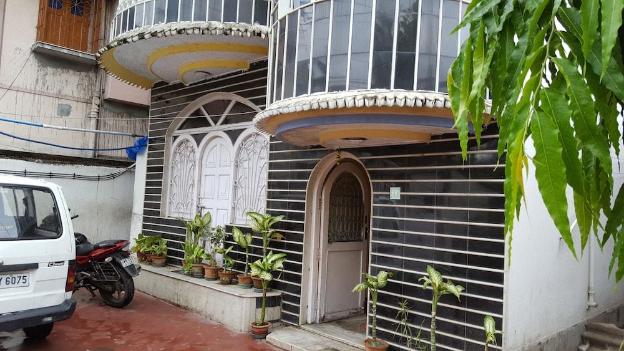 new hotel white palace