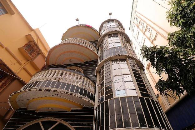 new hotel white palace