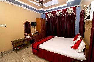 new hotel white palace