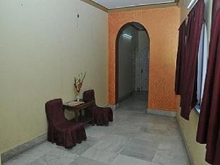 new hotel white palace