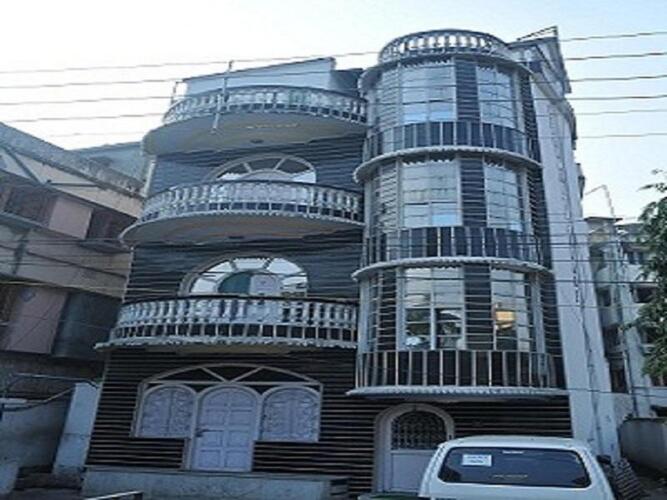 new hotel white palace