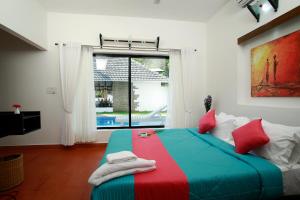 mayas beach house boutique serviced villa