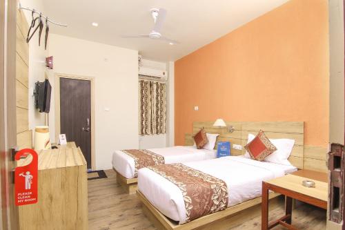 hotel r b international