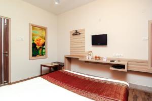 hotel r b international