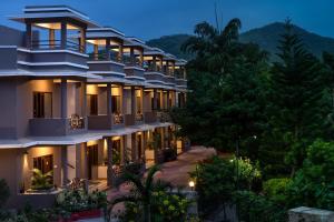 Mulberry Araliayas Resort & Spa,In Udaipur,4 star