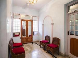 hotel aman palace