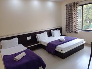 Hotel Sunrise,Old Mahabaleshwar>>Mahabaleshwar,2 star