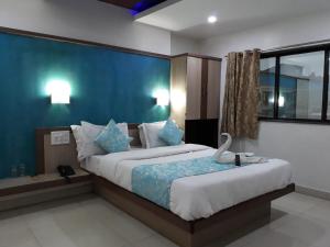 Hotel Sunrise,Old Mahabaleshwar>>Mahabaleshwar,2 star