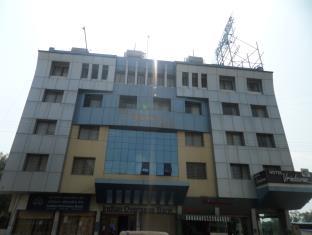 Hotel Vrindavan Deluxe, Kolhapur,Shivaji Park,3 star