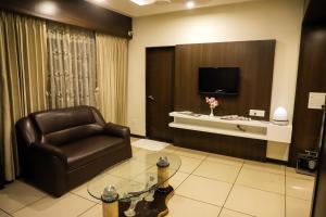 hotel kirti