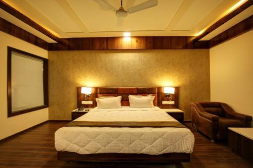 Keshwaras Residency,Near Swaminarayan Temple,3 star