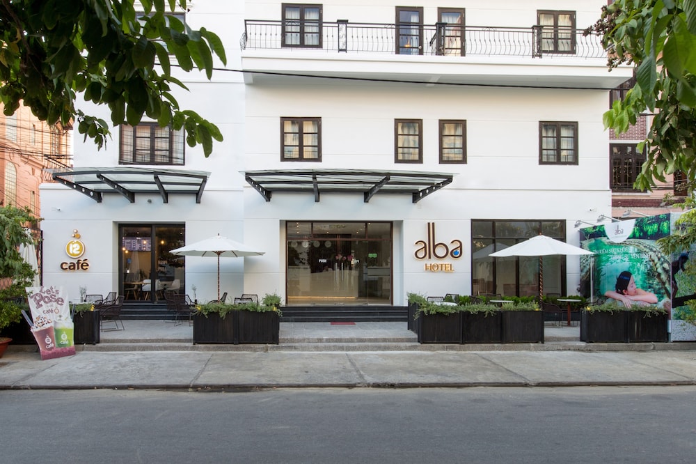 alba hotel