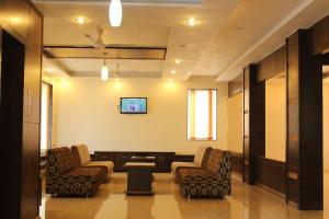 hotel sai ramanand