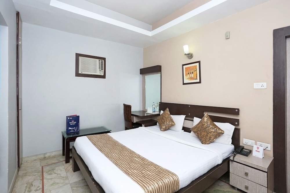  Hotel Crystal Residency,Doranda,3 star